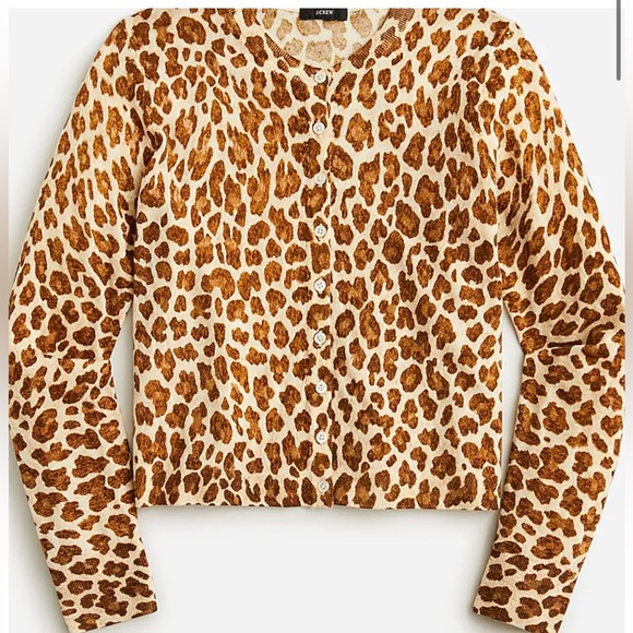 J. Crew Sweaters - J.Crew Classic merino wool sweater in Leopard Print NWOT
